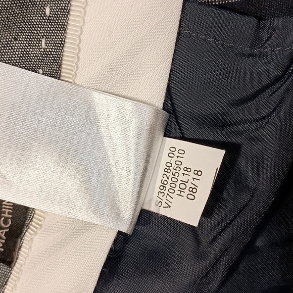 Banana Republic size 2 black pants - Picture 9 of 10